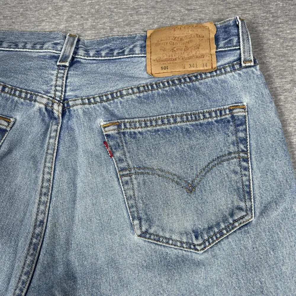 VTG Levi's 501 Jeans Mens 34x34 (32x29) Light Wash Straight Classic Button Fly